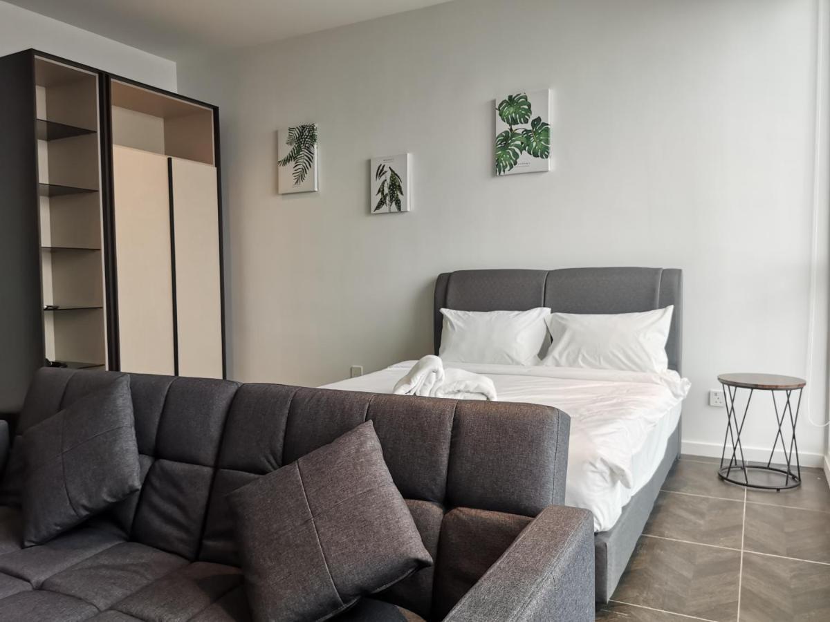 Scarletz Suites Klcc By De Harlequins Guesthouse Куала Лумпур Екстериор снимка