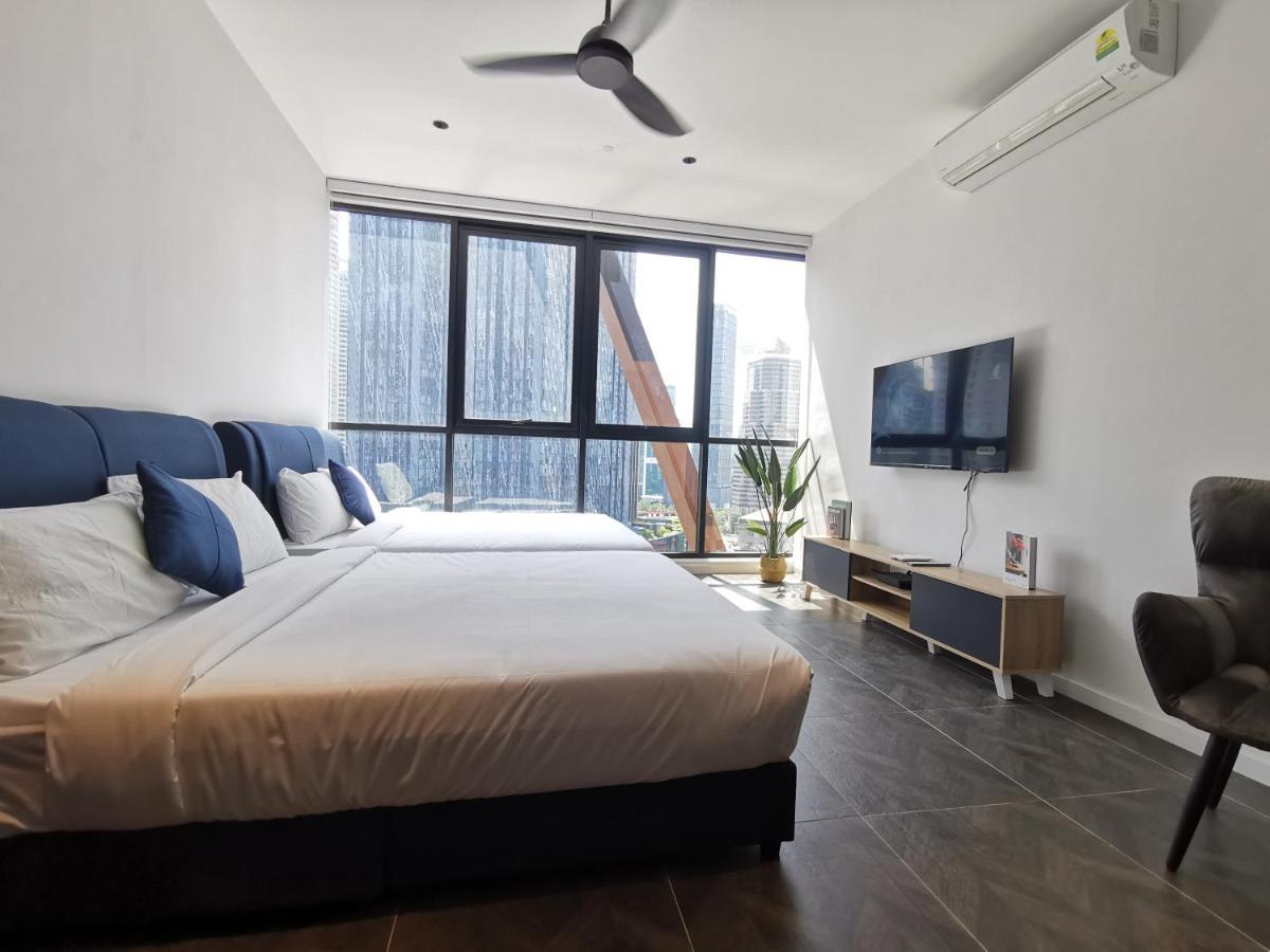 Scarletz Suites Klcc By De Harlequins Guesthouse Куала Лумпур Екстериор снимка