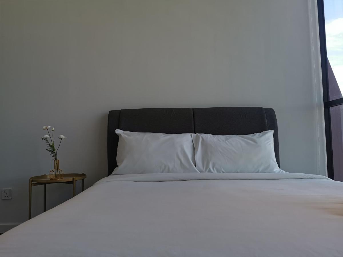 Scarletz Suites Klcc By De Harlequins Guesthouse Куала Лумпур Екстериор снимка