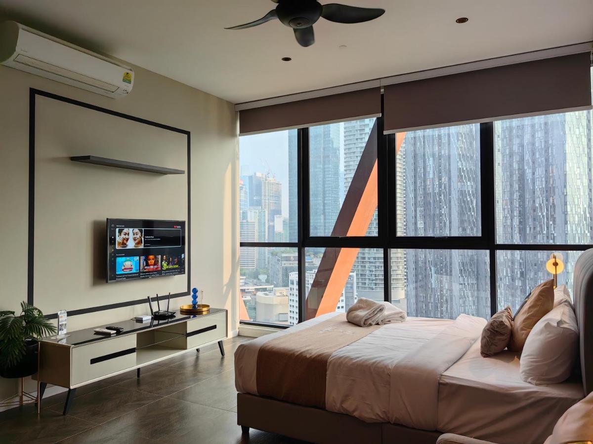 Scarletz Suites Klcc By De Harlequins Guesthouse Куала Лумпур Екстериор снимка