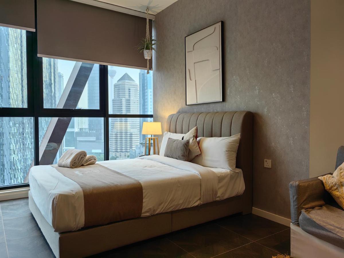 Scarletz Suites Klcc By De Harlequins Guesthouse Куала Лумпур Екстериор снимка