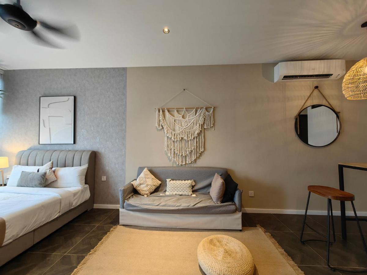 Scarletz Suites Klcc By De Harlequins Guesthouse Куала Лумпур Екстериор снимка